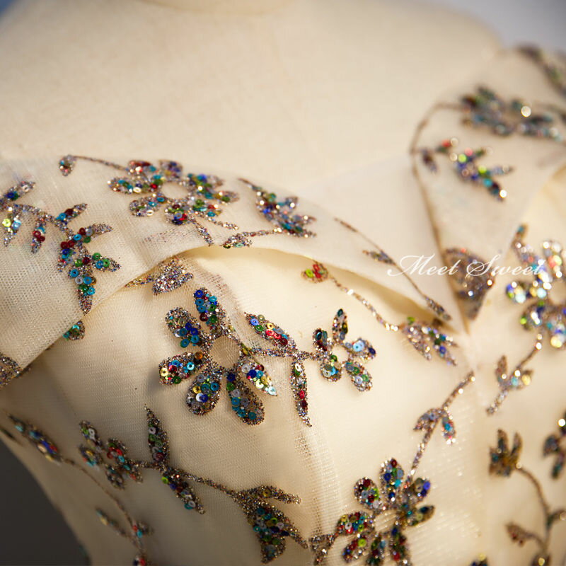 ウェディングドレス ウエディングドレス Aラインドレス カラードレス 演奏会 パーティードレス 結婚式 イブニングドレス コンサート ステージ衣装 二次会ドレス フォーマル 発表会 上品 ゴージャス 披露宴 花嫁 カクテルドレス 前撮り 後撮り ブライダル wedding dress