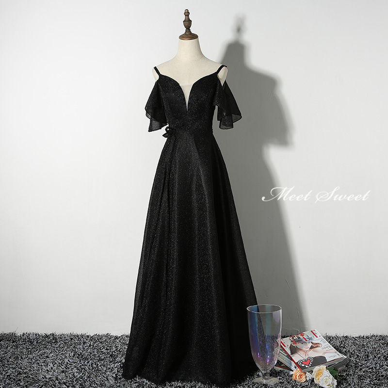 ウェディングドレス ウエディングドレス Aラインドレス カラードレス 袖付き 舞台ドレス 声楽 ロングドレス 演奏会 コンサート 衣装 大人 黒 ブラック ステージ衣装 パーティードレス コンクール シンプル 発表会 結婚式 二次会 イブニングドレス 披露宴 花嫁 カクテルドレス