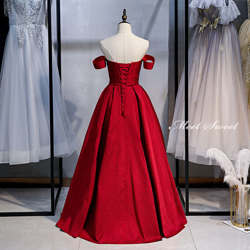 ウエディングドレス カラードレス 演奏会 Aラインドレス ロングドレス コンサート パーティードレス 赤 発表会 ウェディングドレス 二次会ドレス オフショルダー 結婚式 ステージ衣装 披露宴 イブニングドレス 花嫁 カクテルドレス 前撮り 後撮り ブライダル フォーマル