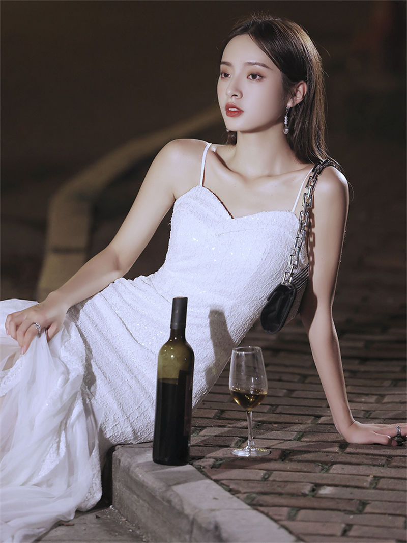 ウェディングドレス ウエディングドレス 6色 カラードレス ロングドレス 演奏会 マーメード スパンコール カクテルドレス イブニングドレス パーティードレス ホワイト ブラック ネイビー シルバー 発表会 結婚式 二次会 披露宴 コンサート 花嫁 前撮り 後撮り