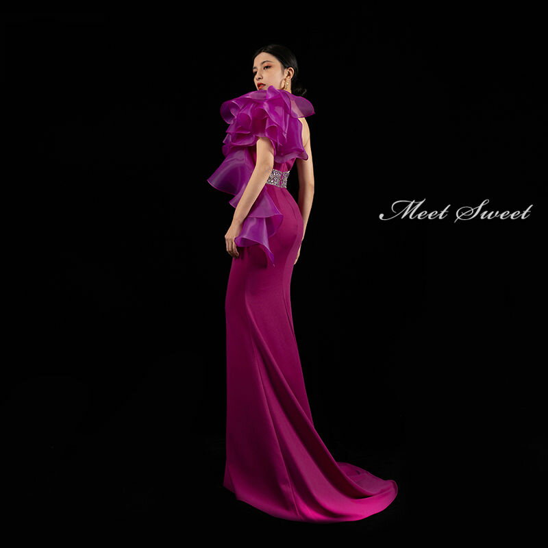 ウェディングドレス ウエディングドレス カラードレス パープル ブルー レッド マーメイドドレス マーメイドラインドレス ロングドレス ワンショルダー イブニングドレス パーティードレス ステージ衣装 舞台 演出 イベント 演奏会 発表会 結婚式 二次会 披露宴 コンサート