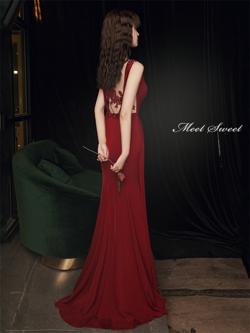 ウェディングドレス ウエディングドレス カラードレス スレンダードレス パーティードレス イブニングドレス カクテルドレス ファスナー フォーマル ゲストドレス Vネック レッド バックシャン 大きいサイズ 演奏会 発表会 結婚式 二次会 披露宴 コンサート 花嫁