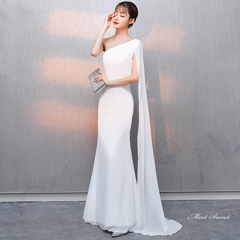 ウェディングドレス ウエディングドレス カラードレス カクテルドレス ロングドレス パーティードレス 発表会ドレス 演奏会 ステージドレス フォーマル イブニングドレス ホワイト ワンショルダー スレンダーライン 結婚式 二次会 披露宴 コンサート 花嫁 前撮り 後撮り