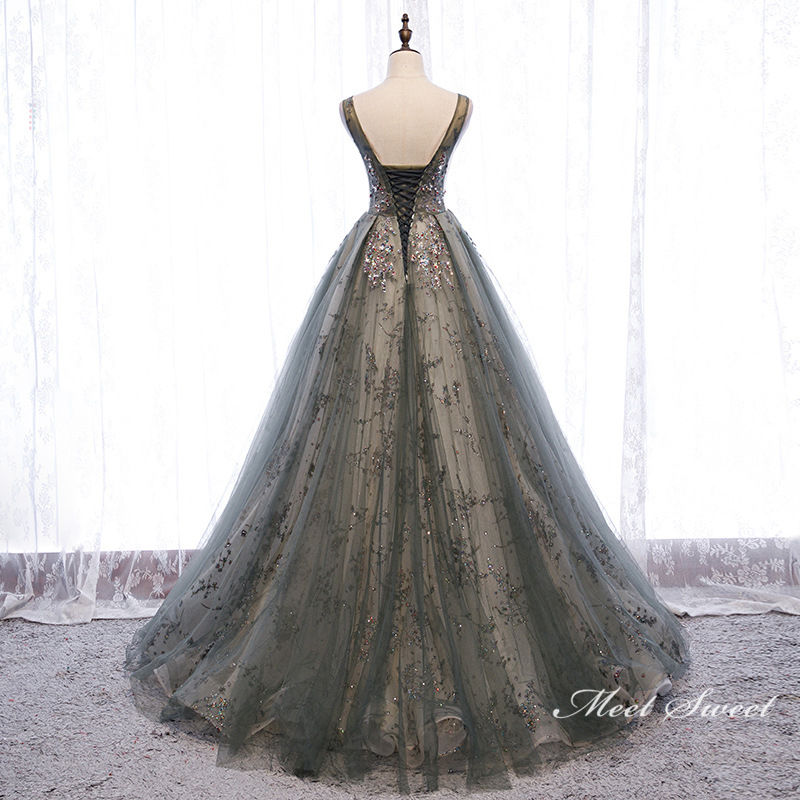 ウェディングドレス ウエディングドレス カラードレス 演奏会 コンサート Aラインドレス フォーマルドレス 結婚式 イブニングドレス 二次会ドレス 花嫁 ロングドレス 発表会 カクテルドレス 披露宴 ステージ衣装 パーティードレス 前撮り 後撮り ブライダル color dress