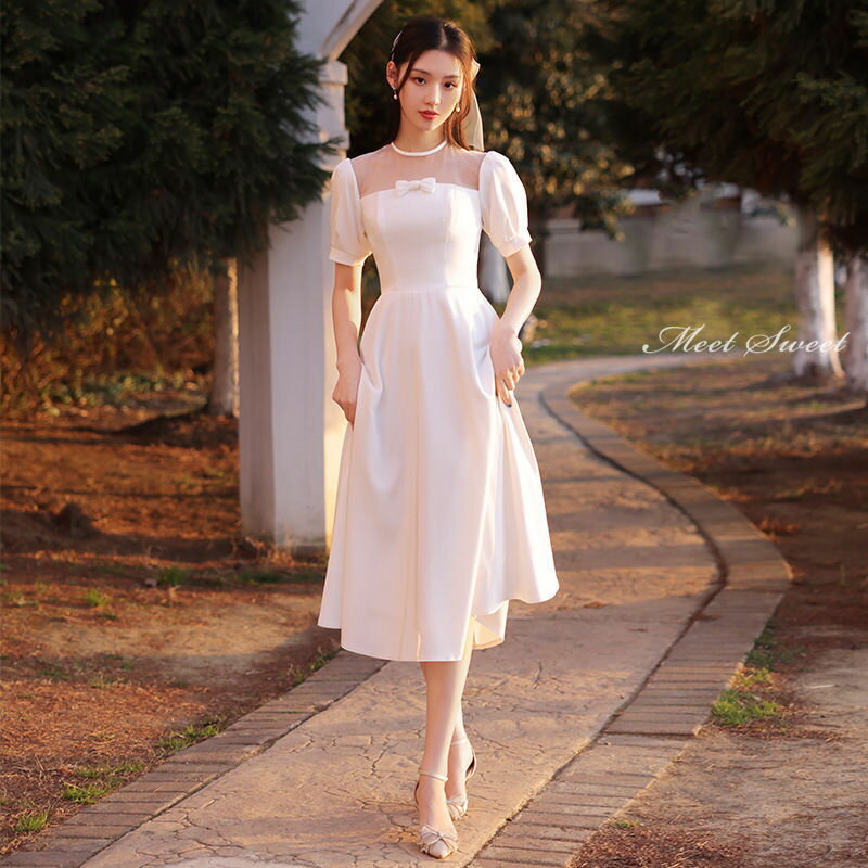 ウェディングドレス ウエディングドレス ミディアム丈ドレス Aラインドレス サテン ホワイト 二次会ドレス 結婚式 エレガント 花嫁ドレス 発表会ドレス 膝丈ドレス 前撮り リゾートウェディング 旅行 披露宴 ブライダルドレス 海外挙式 セミオーダー おしゃれ フォト婚