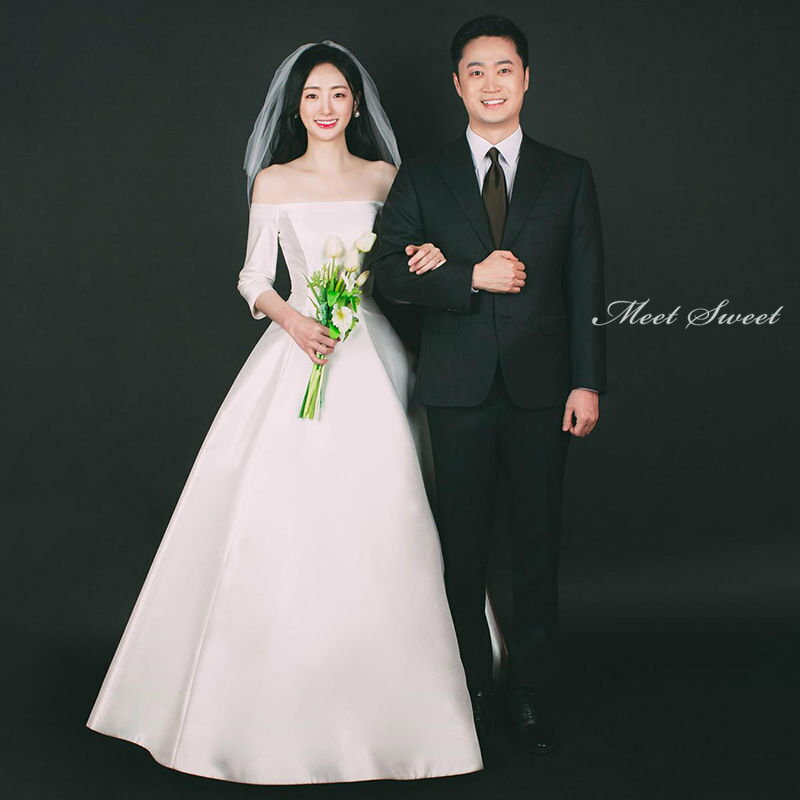 ウェディングドレス 新婦 ロングドレス オフショルダー 結婚式 フォトウエディング 花嫁 二次会ドレス ウエディングドレス 披露宴 海外挙式 Aラインドレス サテン ブライダルドレス 前撮り エレガント セミオーダー おしゃれ エレガンス ホワイトドレス wedding dress