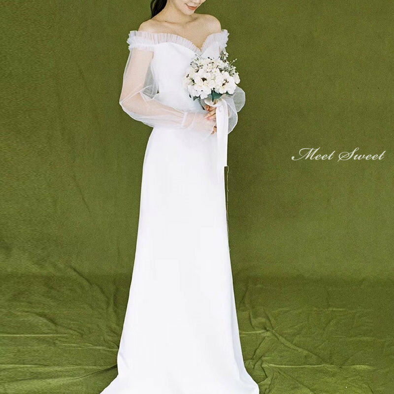 ウェディングドレス Aラインドレス オフショルダー 長袖 ロングスリーブ ウエディングドレス 二次会ドレス 花嫁ドレス パーティードレス 披露宴 ブライダルドレス 結婚式 ロング丈 ロングドレス 白 オフホワイト 大きいサイズ 前撮り エレガント 海外挙式 セミオーダー