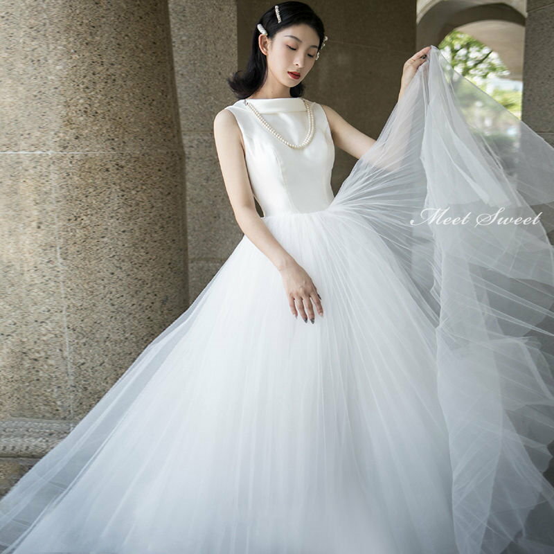 ウェディングドレス ウエディングドレス 袖なし ノースリーブ 白 オフホワイト 結婚式 Aラインドレス プリンセス 二次会ドレス ロングドレス 花嫁ドレス ブライダルドレス 大きいサイズ パーティードレス 海外挙式 演奏会 披露宴 チュール 前撮り エレガント セミオーダー