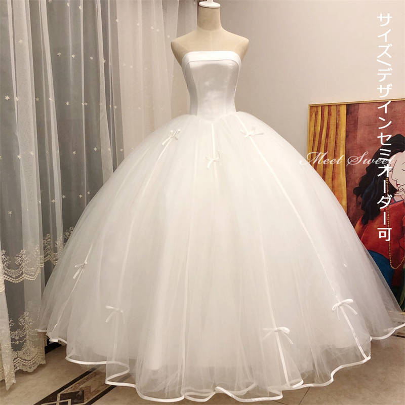 ウエディングドレス 結婚式 花嫁ドレス 二次会ドレス プリンセスラインドレス トレーン ビスチェ ベアトップ 袖なし ノースリーブ オフショルダー ウェディングドレス ロングドレス リボン ホワイト シャンパン 可愛い 前撮り 披露宴 ブライダル エレガント 海外挙式