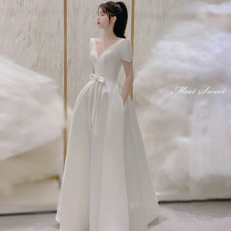 ウエディングドレス 花嫁 ウェディングドレス 結婚式 披露宴 二次会ドレス 2次会 前撮り オフホワイト 新婦 ロングドレス サテン ブライダルドレス 半袖 袖あり Aラインドレス 韓国風 海外挙式 エレガント セミオーダー おしゃれ フォト婚 ホワイトドレス wedding dress