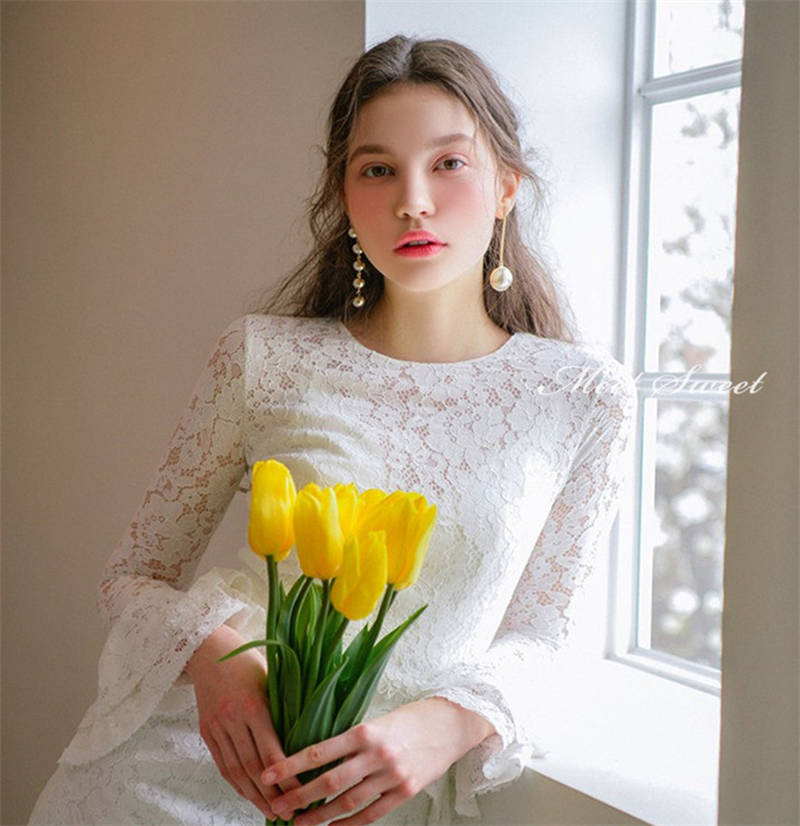 ウェディングドレス 二次会ドレス 結婚式 ブライダルドレス 新婦 ロングドレス 長袖 袖あり ロングスリーブ レース 前撮り 海外挙式 花嫁 リゾートウェディング 記念撮影 ウエディングドレス エレガント 披露宴 セミオーダー おしゃれ フォト婚 エレガンス wedding dress