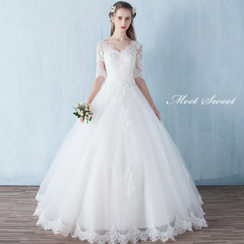 ウェディングドレス 二次会ドレス 結婚式 披露宴 ブライダルドレス 新婦 ロングドレス 5分袖 袖あり 花嫁 ウエディングドレス Aラインドレス オフホワイト 編み上げ レース Vネック エレガント 前撮り 海外挙式 セミオーダー おしゃれ エレガンス wedding dress