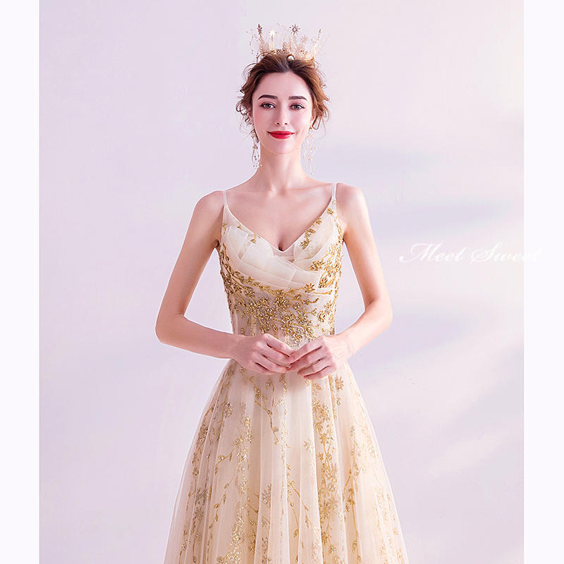 ウェディングドレス ウエディングドレス ロングドレス カラードレス イブニングドレス 演奏会 袖なし ノースリーブ 発表会ドレス 結婚式 お呼ばれ 大きい ピアノ ステージドレス 20代 30代 40代 二次会ドレス パーティードレス 披露宴 コンサート 花嫁 カクテルドレス