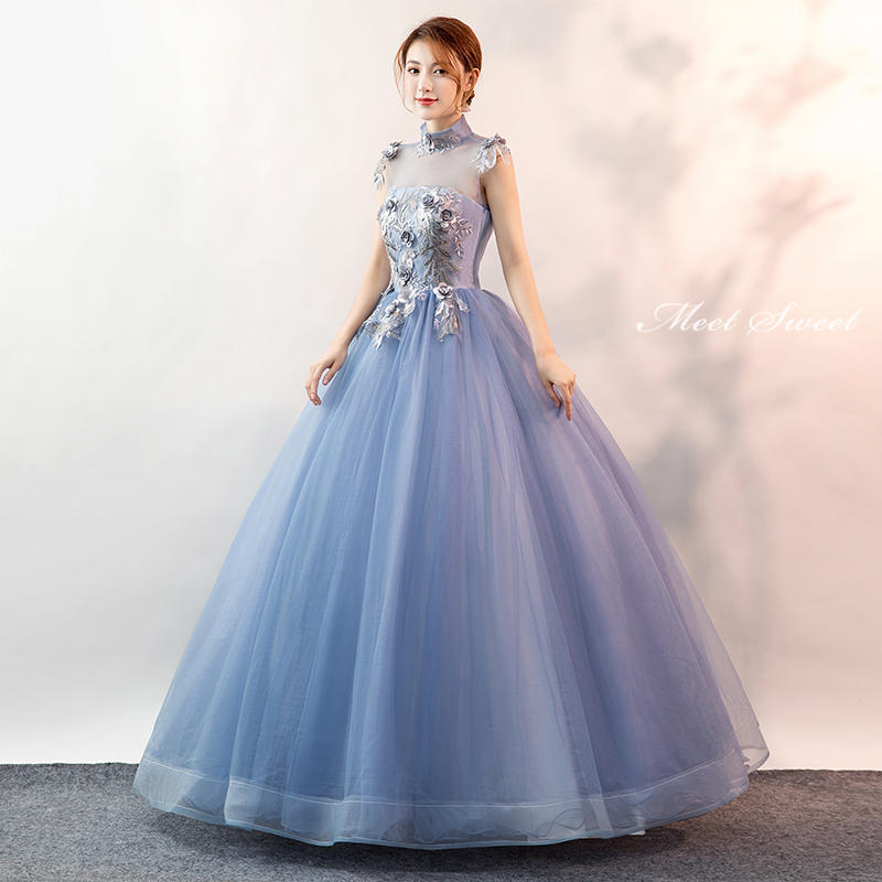 【マラソンP2倍×最大2000円クーポン 10/27 9:59まで】ウェディングドレス ウエディングドレス カラードレス 演奏会用ロングドレス ライトブルー 立ち襟 結婚式 コンサート 二次会ドレス 舞台衣装 ステージ衣装 披露宴 パーティードレス コンサート ステージ衣装 発表会