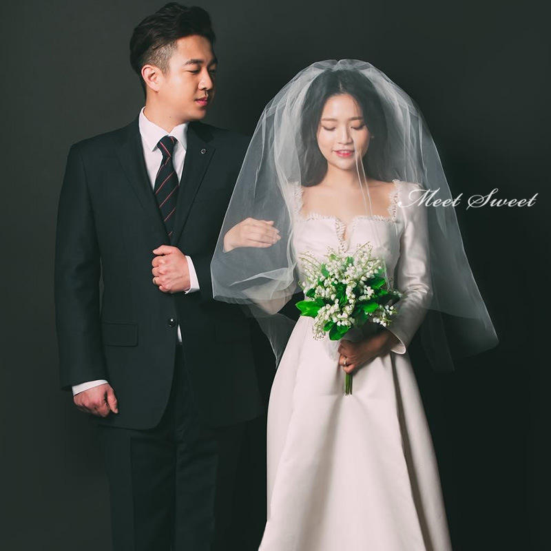 ウエディングドレス ウェディングドレス Aラインドレス 長袖 ロングスリーブ 結婚式 披露宴 二次会 前撮り パーティー ロングドレス ホワイト カクテルドレス ゲストドレス 後撮り ウエディングフォト 袖あり 袖付き 花嫁 フォトウェディング wedding dress 海外挙式