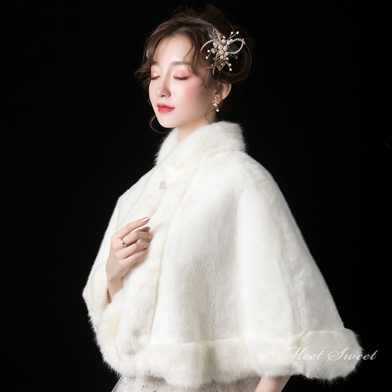 ウエディングボレロ ファーケープ ウェディングショール 秋冬ショール ブライダル 花嫁小物 結婚式 二次会 披露宴 ファーショール 肩掛け ケープ 大人 ふわふわ