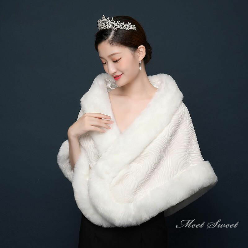 結婚式 大判ストール ショール ウエディング ボレロ 肩掛け ストール ケープ ファーショール 花嫁 二次会 フェイクファー お呼ばれ ブライダル 秋冬 防寒