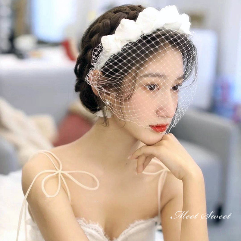 髪飾り カチューシャ ヘッドドレス ヘアアクセサリー ヴェール 結婚式 ウェディング ウエディング ブライダル 花嫁 おしゃれ リゾート 披露宴 二次会 海外挙式