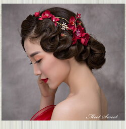 髪飾り ヘッドドレス ウエディング 赤 花 ヘアアクセサリー ピン 髪留め ブライダル 花嫁 結婚式 成人式 発表会 演奏会 披露宴 パーティー 二次会 セレモニー