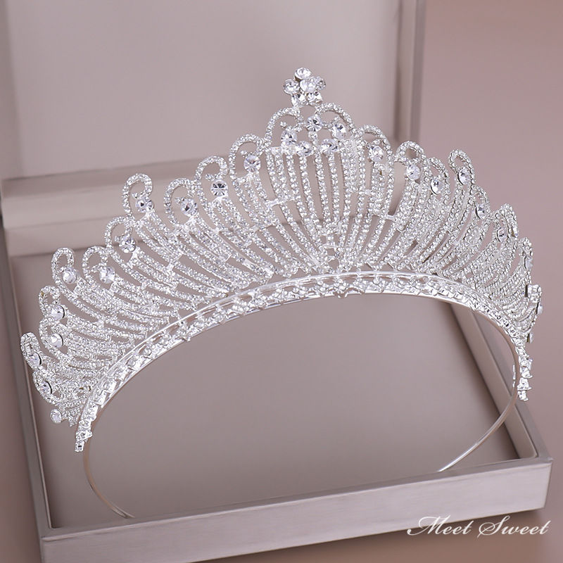 ヘッドドレス ティアラ ウエディング クラウン 王冠 髪飾り 花嫁 ウェディング 結婚式 発表会 演奏会 披露宴 ブライダル パーティー 二次会 ヘアアクセサリー