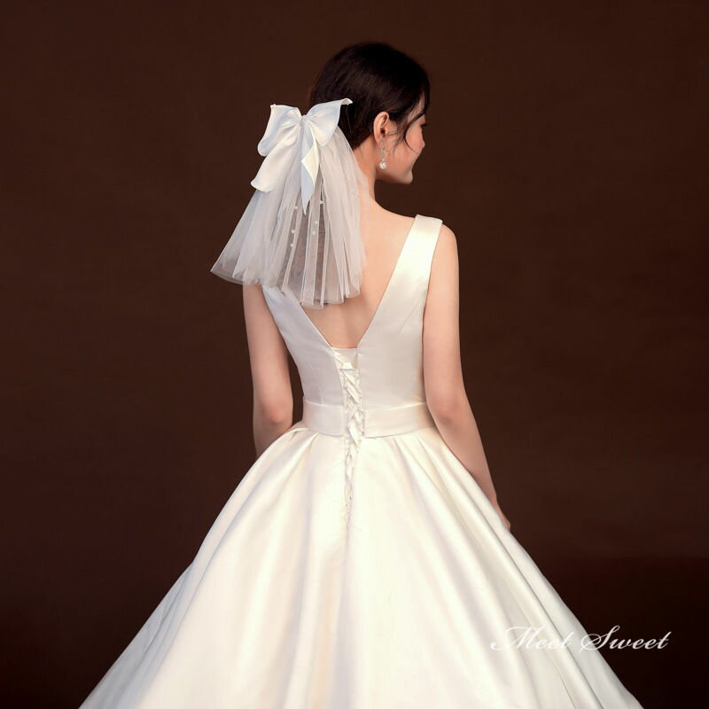 ショートベール リボン付き ウェディングベール ウエディング ブライダル 可愛い 花嫁 結婚式 小物 ちょう結び ホワイト 安い ウェディング ベール シンプル