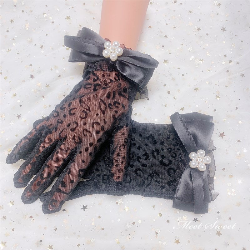 ショートグローブ ウェディング手袋 ウエディンググローブ ブライダル 結婚式 花嫁 二次会 披露宴 前撮り パーティー ブラック 黒 イベント コスプレ