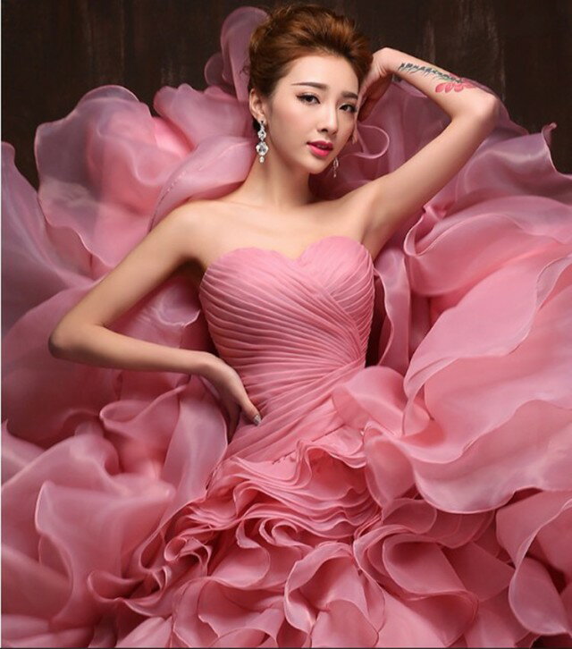 カラードレス ロングドレス 演奏会 発表会ドレス イブニングドレス パーティードレス コンサート コンクール ウエディングドレス ウェディングドレス 結婚式 二次会ドレス ピンク ビスチェ プリンセス フリルドレス トレーン ゴージャス 披露宴 花嫁 カクテルドレス