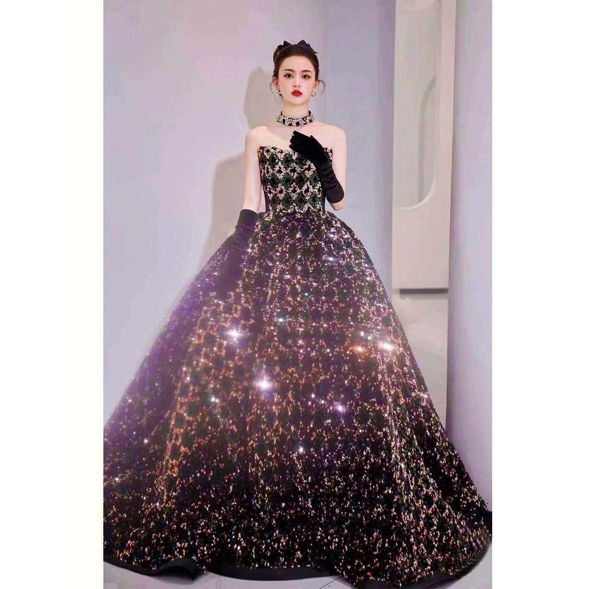 カラードレス パーティードレス イブニングドレス ステージドレス 舞台 演出 発表会 演奏会 プリンセスラインドレス ベアトップ スパンコール キラキラ ブラックウェディングドレス ウエディングドレス 黒 結婚式 二次会 コンサート ゴージャス ビスチェ ノースリーブ