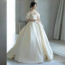 ウェディングドレス ウエディングドレス ロングドレス 二次会 結婚式 前撮り ブライダル 花嫁 オフショルダー リボン サテン 編み上げ プリンセスドレス 海外挙式 レストランウエディング オフホワイト wedding dress ロケーション撮影 トレーン 華やか 可愛い