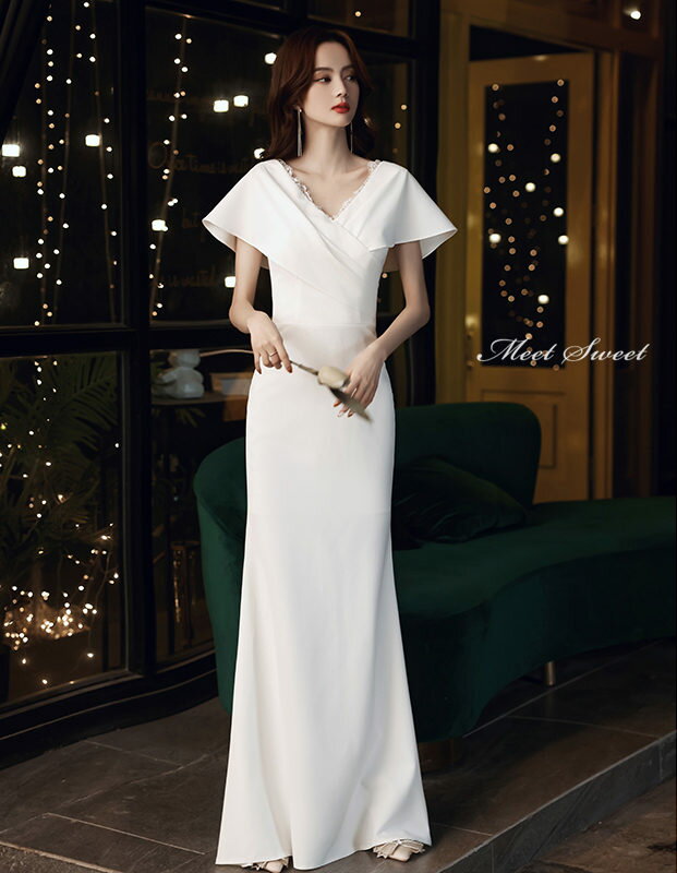 カラードレス ウェディングドレス ソフトマーメイドドレス ホワイト ファスナー ウエディングドレス パーティードレス ロングドレス 結婚式 二次会 花嫁 前撮り カクテルドレス 発表会 演奏会 イブニングドレス フォーマルドレス 成人式 卒業式 おしゃれ ファッション