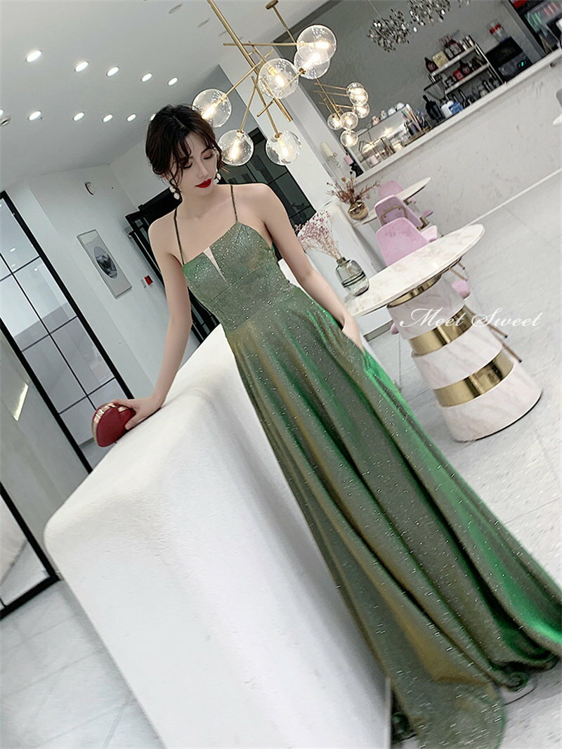 カラードレス カクテルドレス グリーン キャミソール クロスバック 緑 パーティードレス フォーマルドレス ロングドレス 結婚式 二次会 発表会 イブニングドレス ゲストドレス ウェディングドレス ウエディングドレスイベント 演出ドレス 大人 おしゃれ ファッション