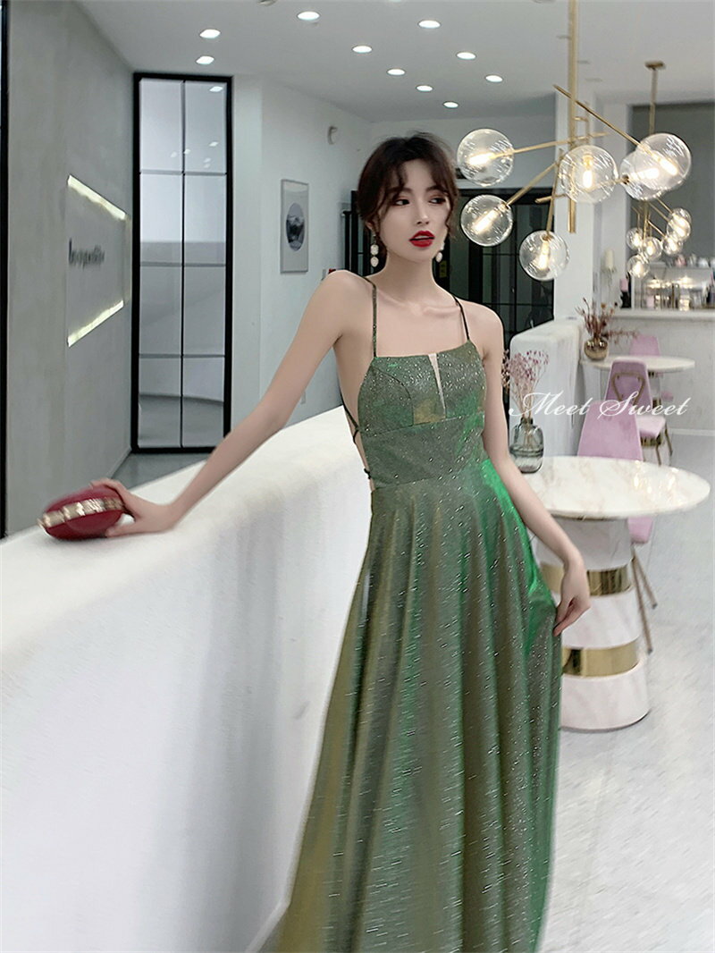 カラードレス カクテルドレス グリーン キャミソール クロスバック 緑 パーティードレス フォーマルドレス ロングドレス 結婚式 二次会 発表会 イブニングドレス ゲストドレス ウェディングドレス ウエディングドレスイベント 演出ドレス 大人 おしゃれ ファッション