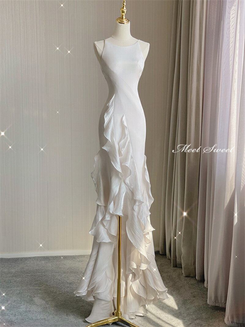 カラードレス ファスナー パーティードレス ウェディングドレス ロングドレス フリル 結婚式 二次会 発表会 演奏会 スレンダードレス オフホワイト ワインレッド 花嫁 ブライダル ウエディングドレス イブニングドレス ダンス 披露宴 マーメイドドレス フリル バックレス