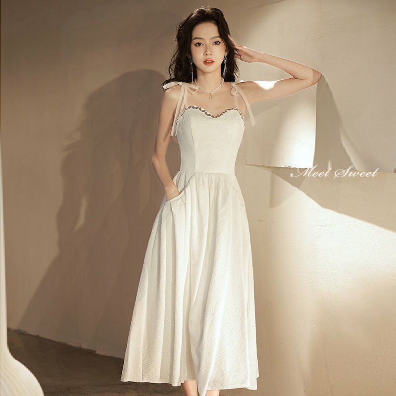 カラードレス グリーン イエロー ホワイト ファスナー パーティードレス フォーマルドレス ミディアムドレス 結婚式 二次会 披露宴 発表会 演奏会 大人 シンプル ゲストドレス ウェディングドレス カクテルドレス ブライダル お呼ばれドレス セレモニー ワンピース