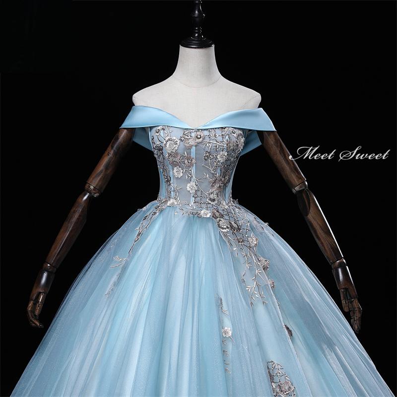 カラードレス 編み上げ ロングドレス ブルー オフショルダー 結婚式 二次会 発表会 演奏会 ウェディングドレス ウエディングドレス 花嫁 前撮り プリンセスドレス イブニングドレス コンサート パーティードレス ブライダル 披露宴 舞台演出衣装 プリンセスラインドレス