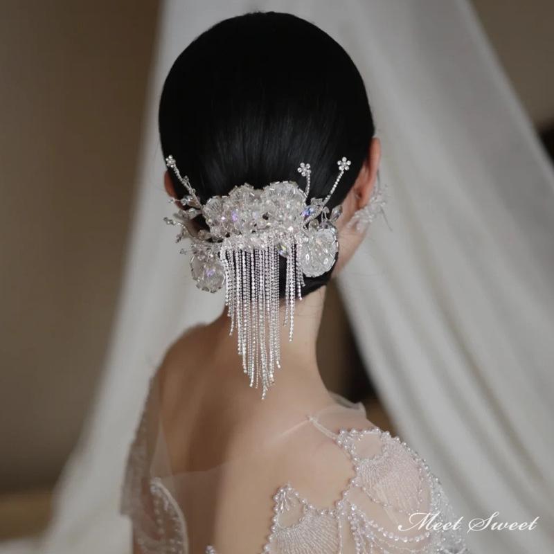 ウェディングヘッドドレス ビジュー ビーズ フリンジ ホワイト 結婚式 髪飾り 前撮...