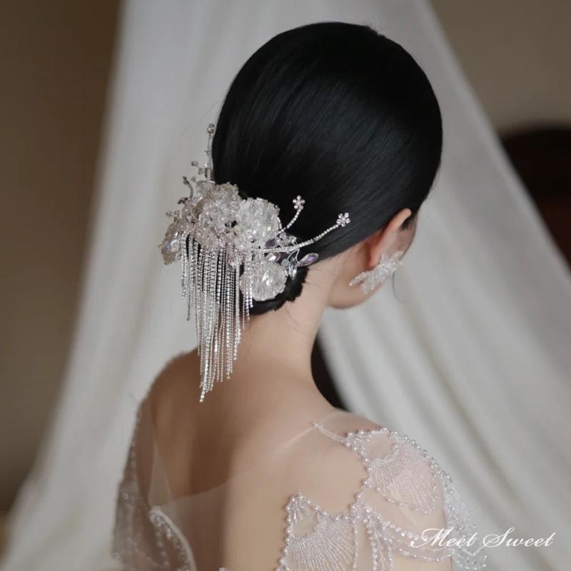 ウェディングヘッドドレス ビジュー ビーズ フリンジ ホワイト 結婚式 髪飾り 前撮...