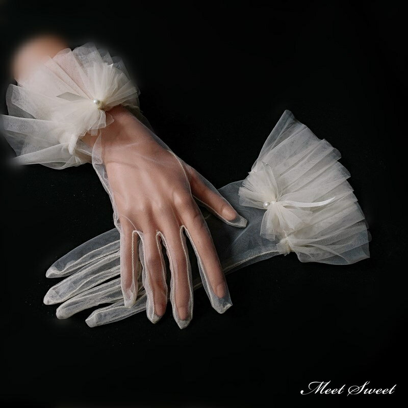 ウェディンググローブ ウエディンググローブ ショートグローブ 指あり シャンパン ウェディング 手袋 ブライダル 結婚式 花嫁 二次会 披露宴 前撮り フリル 海外挙式 花嫁小物 パーティー 発表会 演奏会 花嫁手袋 ウェディング小物 ブライダルグローブ チュール