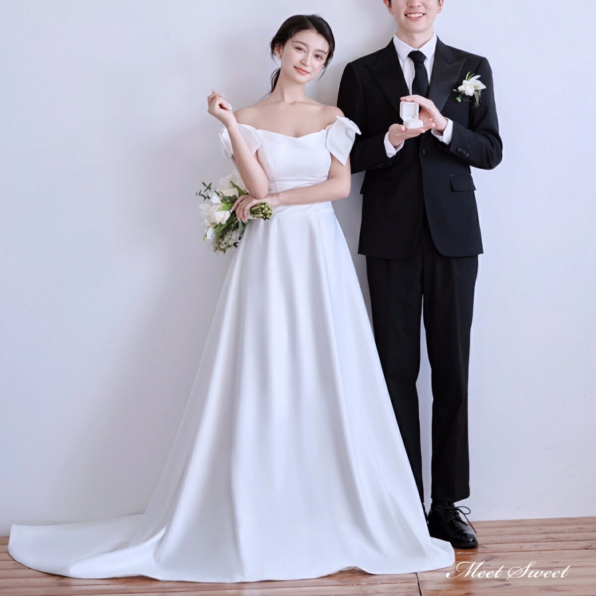 ウェディングドレス ロングドレス Aラインドレス スレンダードレス オフショルダー サテン 二次会 結婚式 前撮り ブライダル 花嫁 ウエディングドレス 海外挙式 オフホワイト パーティードレス フォトウェディング 小さいサイズ 大きいサイズ wedding dress