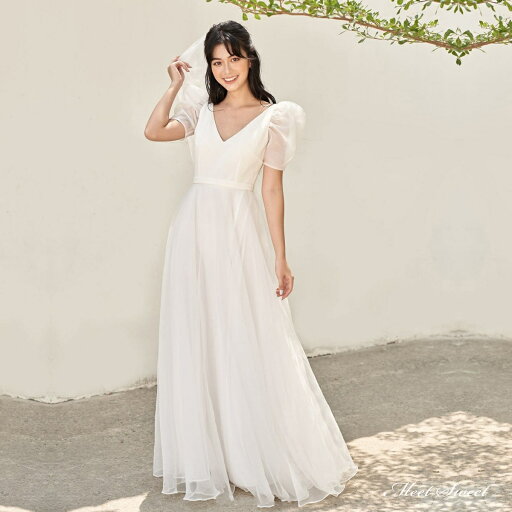 ウェディングドレス ロングドレス Aラインドレス パフスリーブ Vネック パーティードレス 二次会 結婚式 前撮り ブライダル 花嫁 ウエディングドレス 海外挙式 オフホワイト ワンピース 可愛い フォトウェディング 小さいサイズ 大きいサイズ wedding dress ウェディングドレス ロングドレス Aラインドレス パフスリーブ Vネック パーティードレス 二次会 結婚式 前撮り ブライダル 花嫁 ウエディングドレス 海外挙式 オフホワイト ワンピース 可愛い フォトウェディング 小さいサイズ 大きいサイズ wedding dress