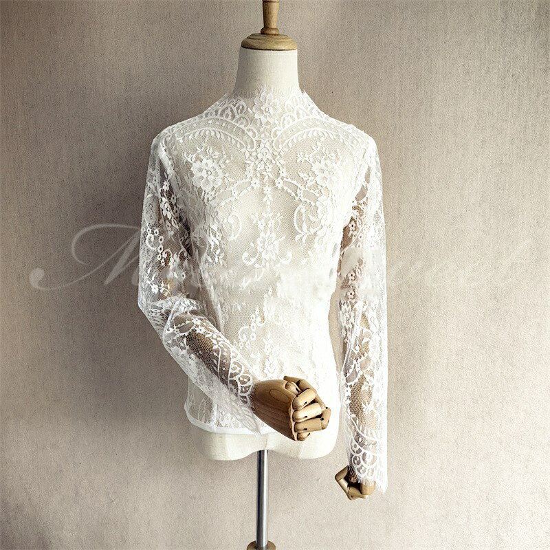 ドレスアレンジ ウェディングボレロ パーティーボレロ インナートップス 総レース 二の腕カバー 露出控えめ ウェディングドレスアレンジ ウエディングドレスアレンジ 花嫁 結婚式 ブライダル 二次会 披露宴 発表会 演奏会 お色直し 前撮り 後撮り くるみボタン オフホワイト