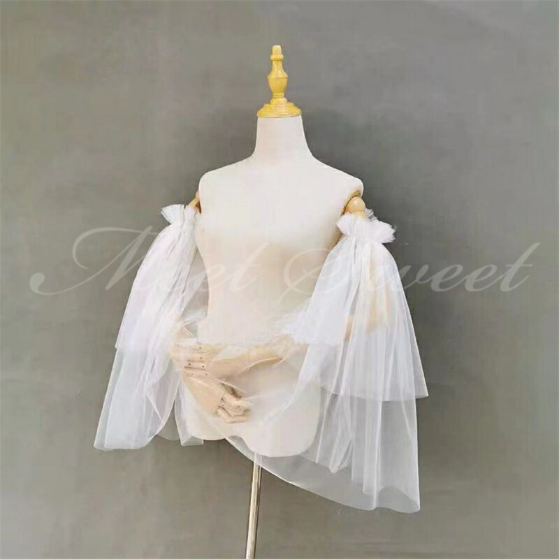 ドレスアレンジ 取り外し袖 付け袖 つけ袖 アームドレス アームカバー フリル ウェディングドレスアレンジ カラードレス アレンジ小物 花嫁 結婚式 ブライダル 二次会 披露宴 発表会 演奏会 お色直し 前撮り 後撮り 白 オフホワイト ブラック ワインレッド ピンク