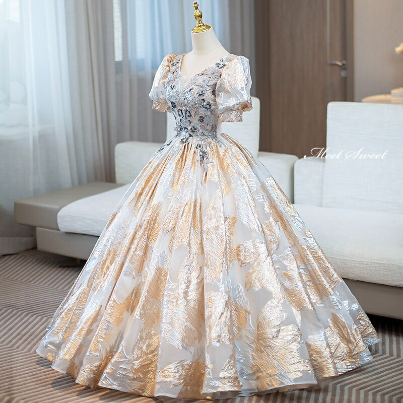 カラードレス プリンセスライン ゴールド パフスリーブ 半袖 花柄 ロングドレス ウェディングドレス 結婚式 二次会 花嫁 前撮り 演奏会 発表会 ステージ衣装 ウエディングドレス パーティードレス ブライダル 大人 舞台 演出 イブニングドレス コンサート コンクール