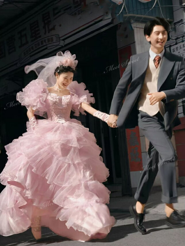 カラードレス ウェディングドレス ピンク フリル ボリューム袖 前撮り 結婚式 二次...
