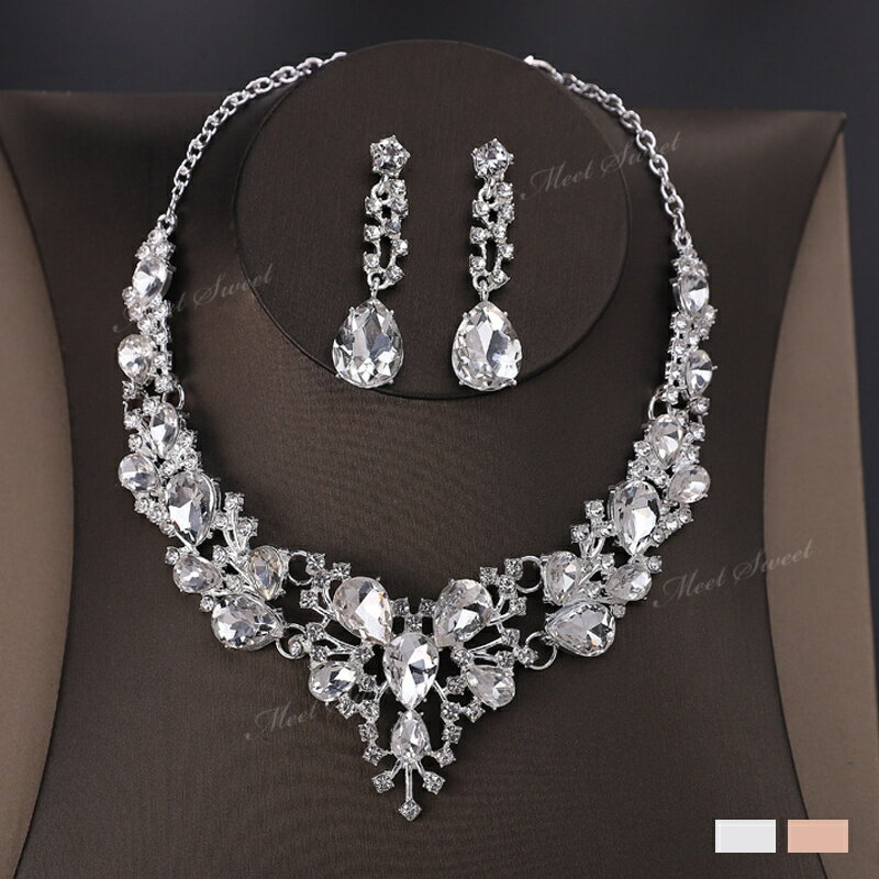 ネックレス ピアス セット ネックレスセット ブライダル 結婚式 二次会 花嫁 ブライダルネックレス ウ..