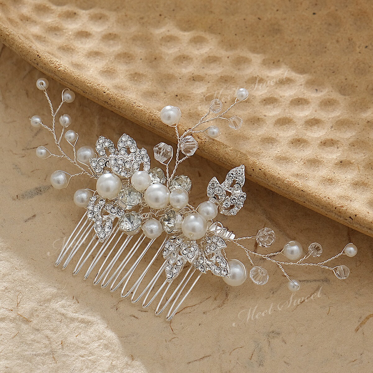 ウェデイング ヘッドドレス ヘアピン ビジュー ウエディング ブライダル 花嫁 二次会 パーティー 結婚式 披露宴 発表会 フォーマル お呼ばれ ブライズメイド アクセサリー 前撮り ドレス 着物 和装 浴衣 成人式 卒業式 シルバー ピンクゴールド ヘッドアクセサリー 3