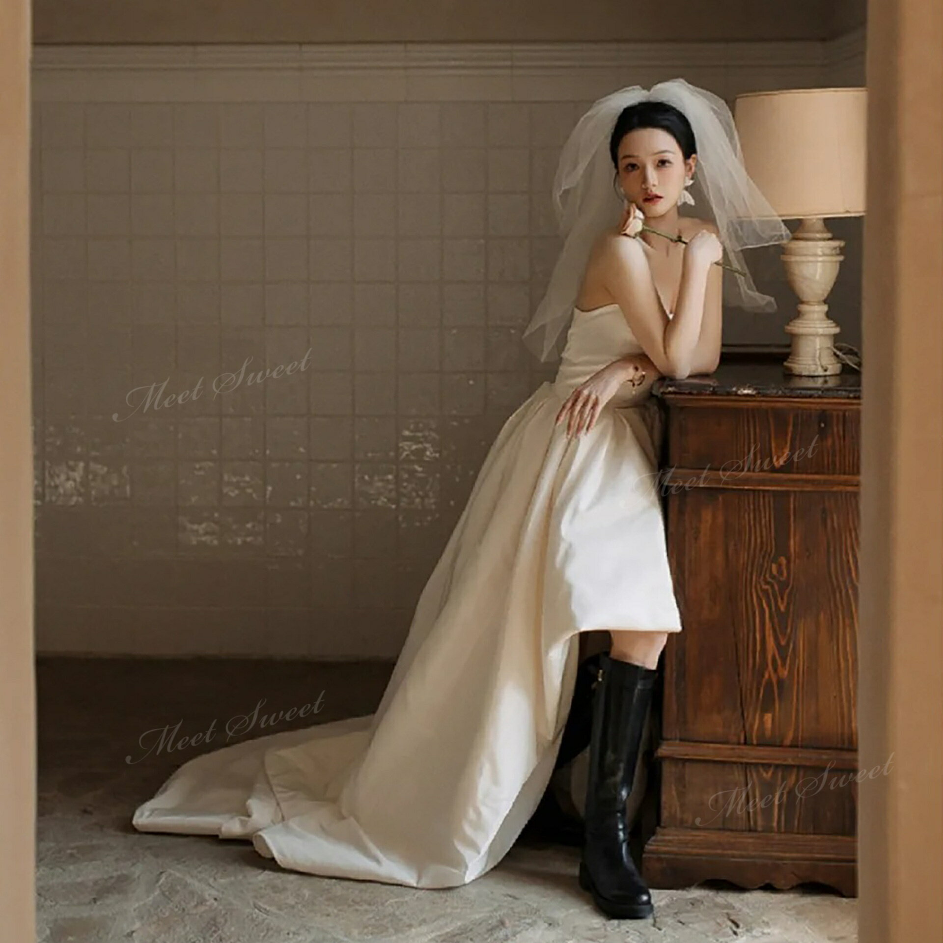 【マラソンP2倍×最大2000円クーポン 10/27 9:59まで】ウェディングドレス ボリューム ふわふわ 可愛い トレーン フィッシュテールドレス Aライン ロング 二次会 結婚式 披露宴 前撮り 後撮り 発表会 花嫁 ウエディングドレス 花嫁ドレス 二次会ドレス 大きいサイズ