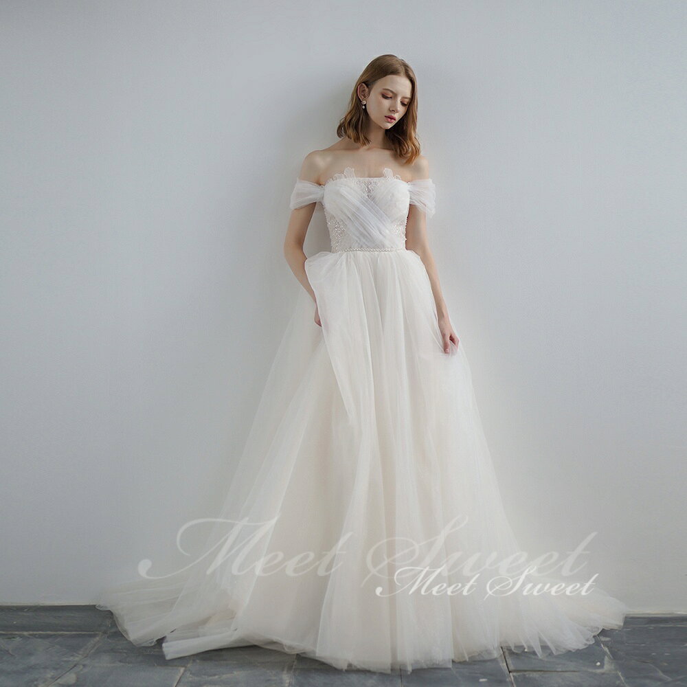 ウェディングドレス 薄シャンパン色 オフショルダー Aラインドレス チュール オーダーメイド可 花嫁 結婚式 二次会 前撮り ドレス ブライダル ウエディングドレス オフホワイト ロングドレス ウェディング ウエディング 二次会ドレス 花嫁ドレス 結婚式ドレス