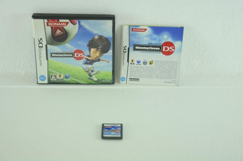 Other - 【中古】ワールドサッカーウイニングイレブンDS