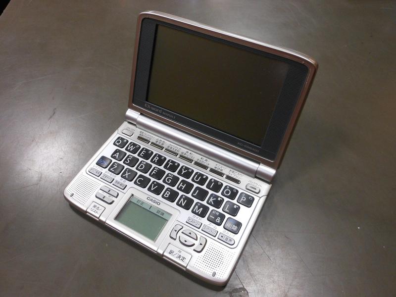 【中古】CASIO Ex-word (エクスワード) 電子辞書 XD-SW6400 日中韓対応手書き ...